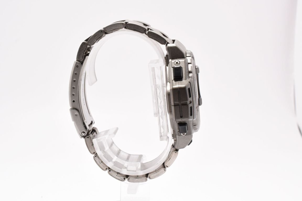 カシオ プロトレック PRT-411 チタンブレス デジタル シルバー カシオ プロトレック PRT-411 チタンブレス デジタル シルバー