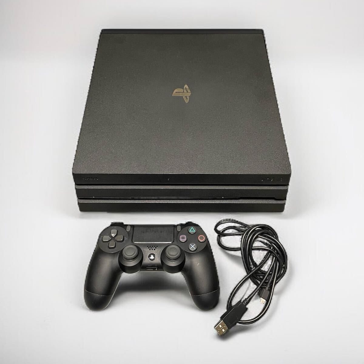 ☆【稼動品】SONY PS4 Pro 本体 CUH-7200B 1TB ジェットブラック ☆【稼動品】SONY PS4 Pro 本体 CUH-7200B 1TB ジェットブラック