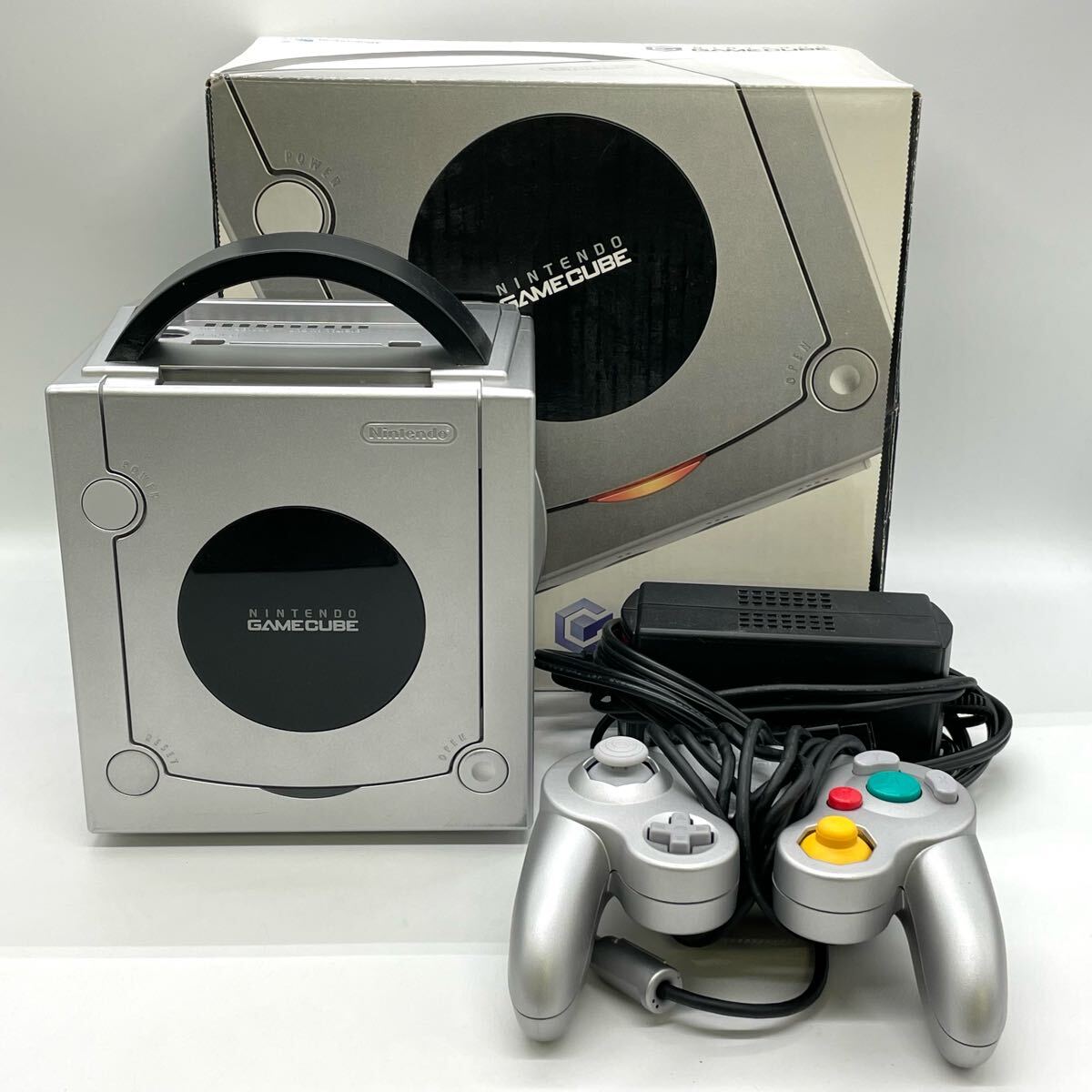 4T18】 1円スタート Nintendo GAMECUBE DOL-001 任天堂 4T18】 1円スタート Nintendo GAMECUBE DOL-001 任天堂