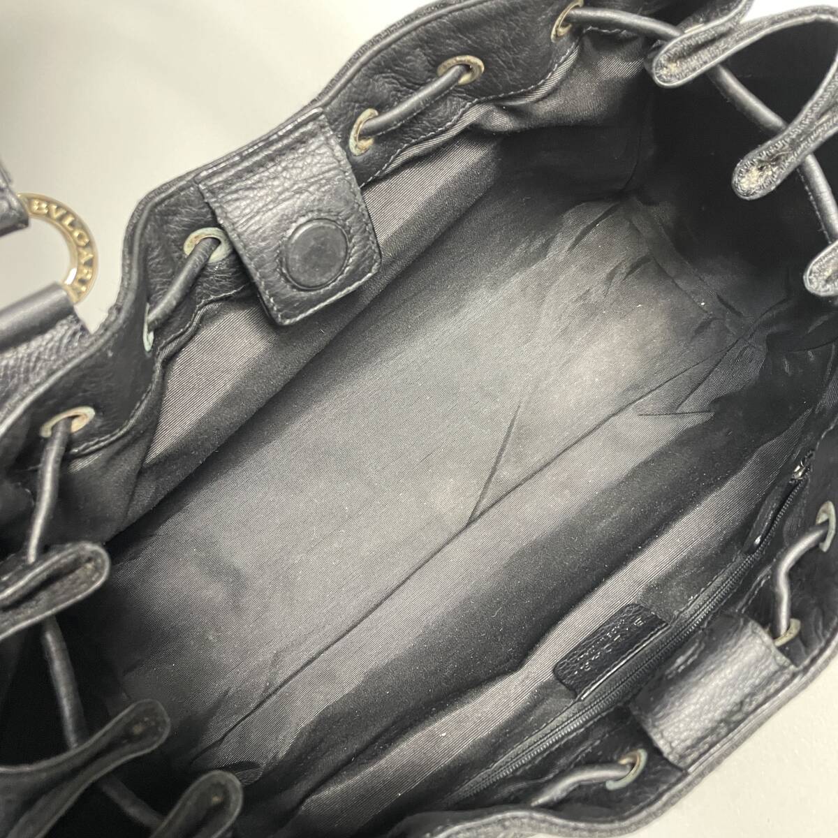 73B166|美品|ブルガリ ハンドバッグ ブラック ロゴマニア 73B166|美品|ブルガリ ハンドバッグ ブラック ロゴマニア