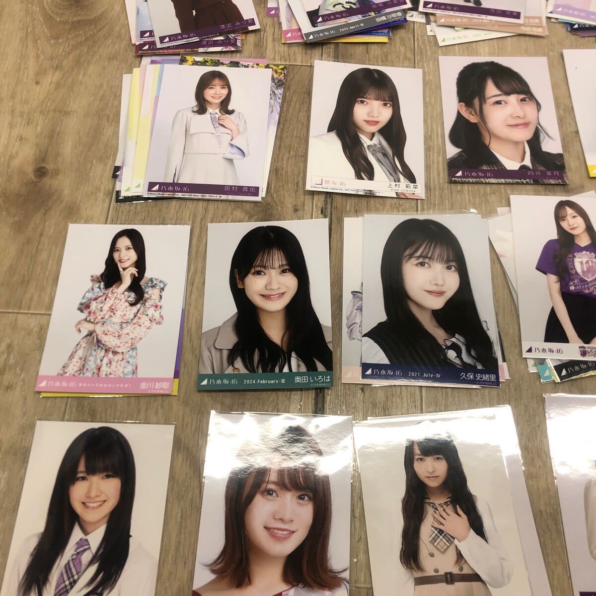 143 D / 1円〜 乃木坂46 公式 生写真 ① まとめ売り1期生〜5期生 143 D / 1円〜 乃木坂46 公式 生写真 ① まとめ売り1期生〜5期生