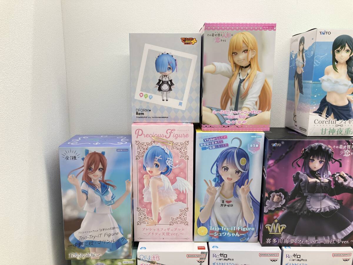079 C)☆1円~☆美少女プライズフィギュアセット 2.5次元の誘惑 079 C)☆1円~☆美少女プライズフィギュアセット 2.5次元の誘惑