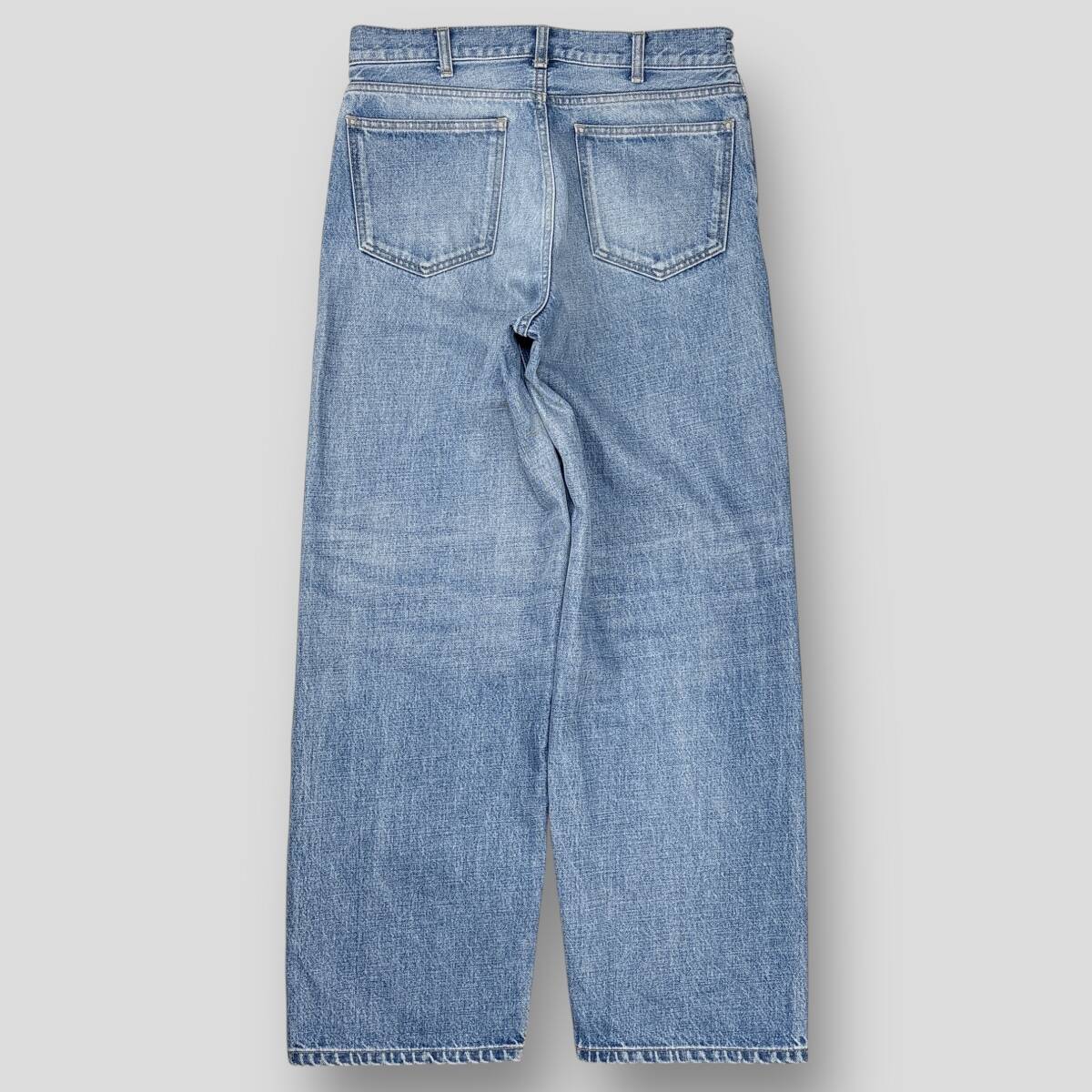美品 CELINE by Hedi Slimane 24SS キティ ジーンズ / ピズモ 美品 CELINE by Hedi Slimane 24SS キティ ジーンズ / ピズモ