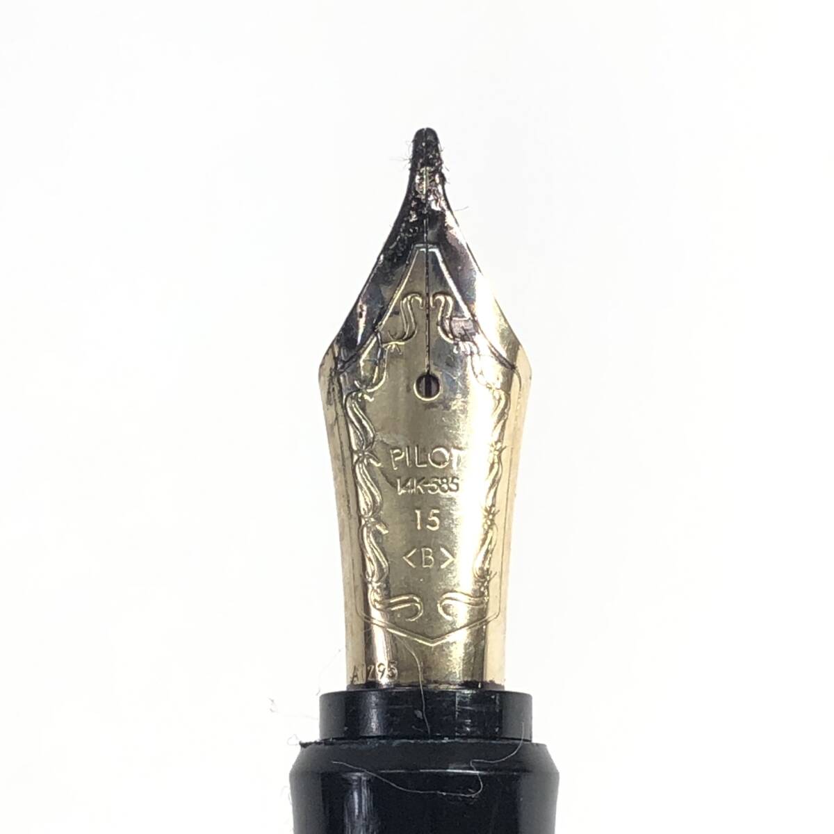 1円~ PILOT パイロット 万年筆 CUSTOM 742 カスタム ペン先14K 1円~ PILOT パイロット 万年筆 CUSTOM 742 カスタム ペン先14K