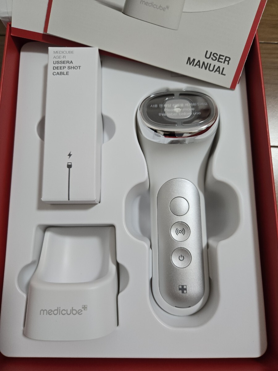 medicube メディキューブ AGE-R USSERA ユーセラ ディープ medicube メディキューブ AGE-R USSERA ユーセラ ディープ