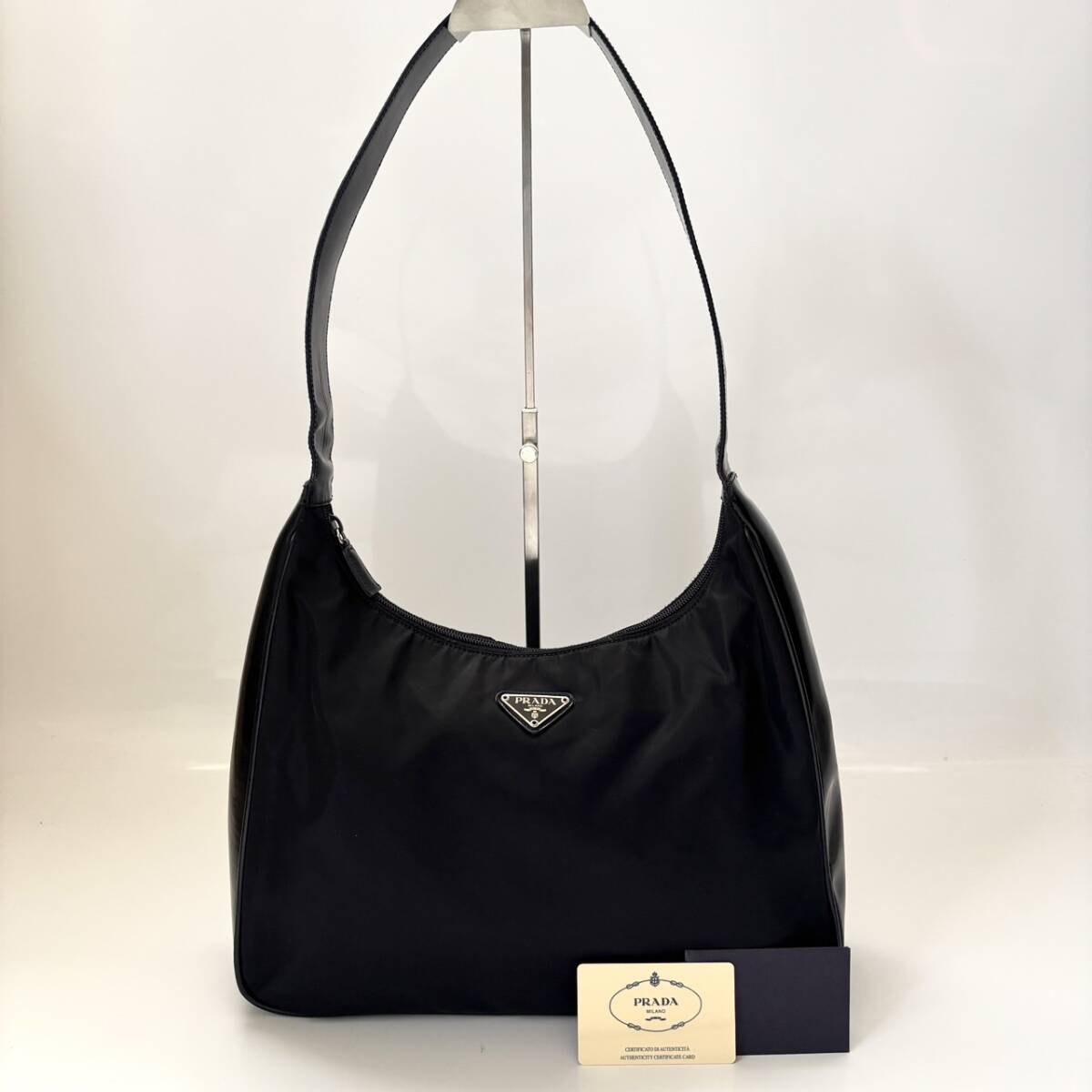 極美品】 PRADA プラダ ハンドバッグ ショルダー トート ハンド 極美品】 PRADA プラダ ハンドバッグ ショルダー トート ハンド