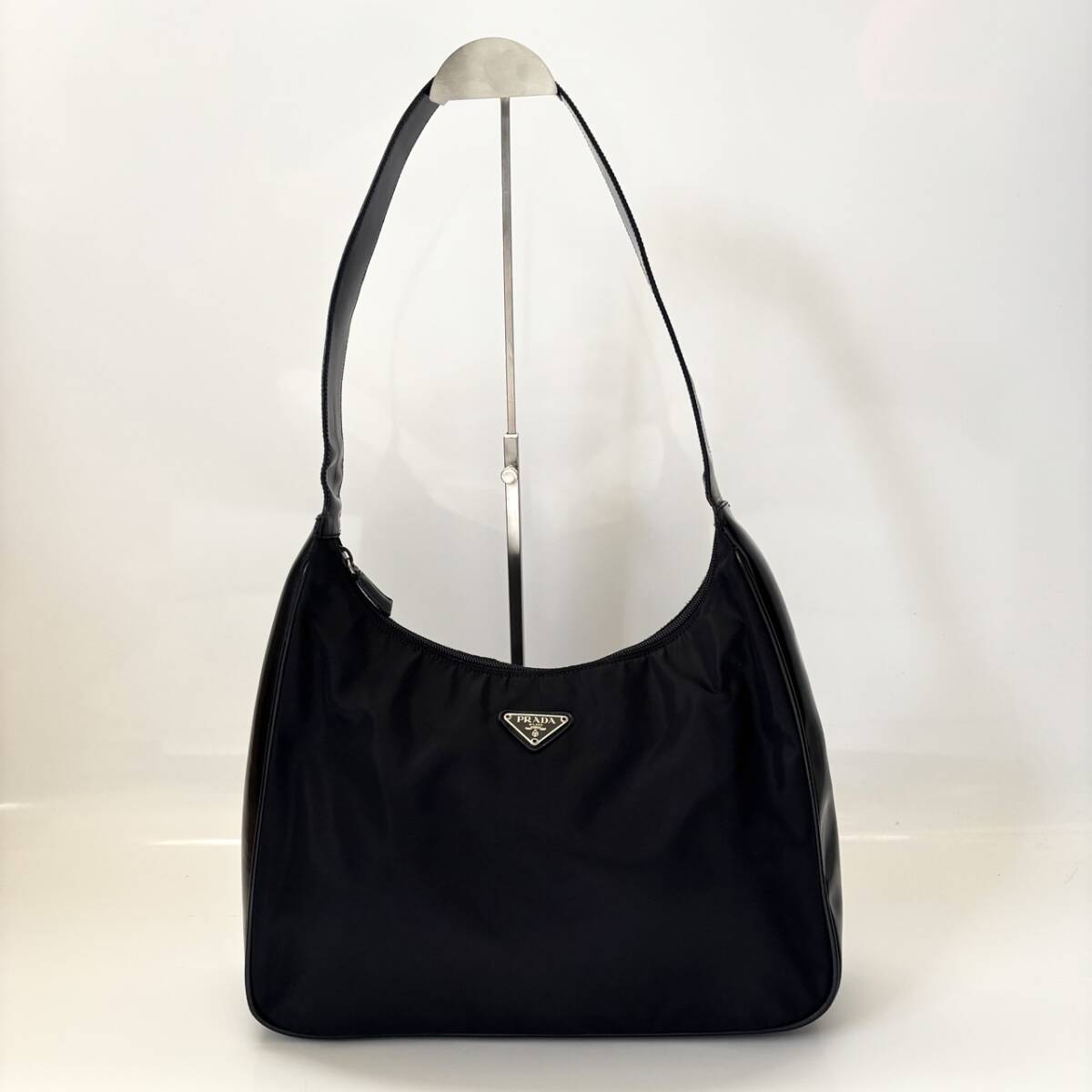 極美品】 PRADA プラダ ハンドバッグ ショルダー トート ハンド 極美品】 PRADA プラダ ハンドバッグ ショルダー トート ハンド