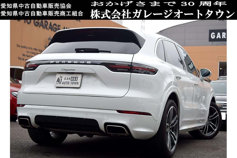 NEWモデル ガレージ保管 ブラックレザー ポルシェ カイエン ホワイトカラー 正規(guī)ディーラー車 出品中の現(xiàn)車確認(rèn)可能