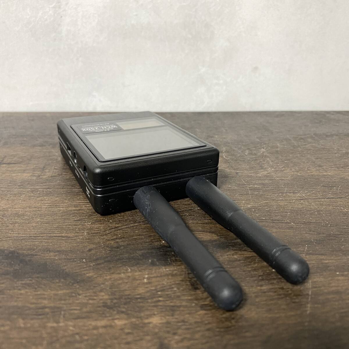 中古品 SMT サンメカトロニクス 盗撮カメラ発見器 WCH-250X AC 中古品 SMT サンメカトロニクス 盗撮カメラ発見器 WCH-250X AC