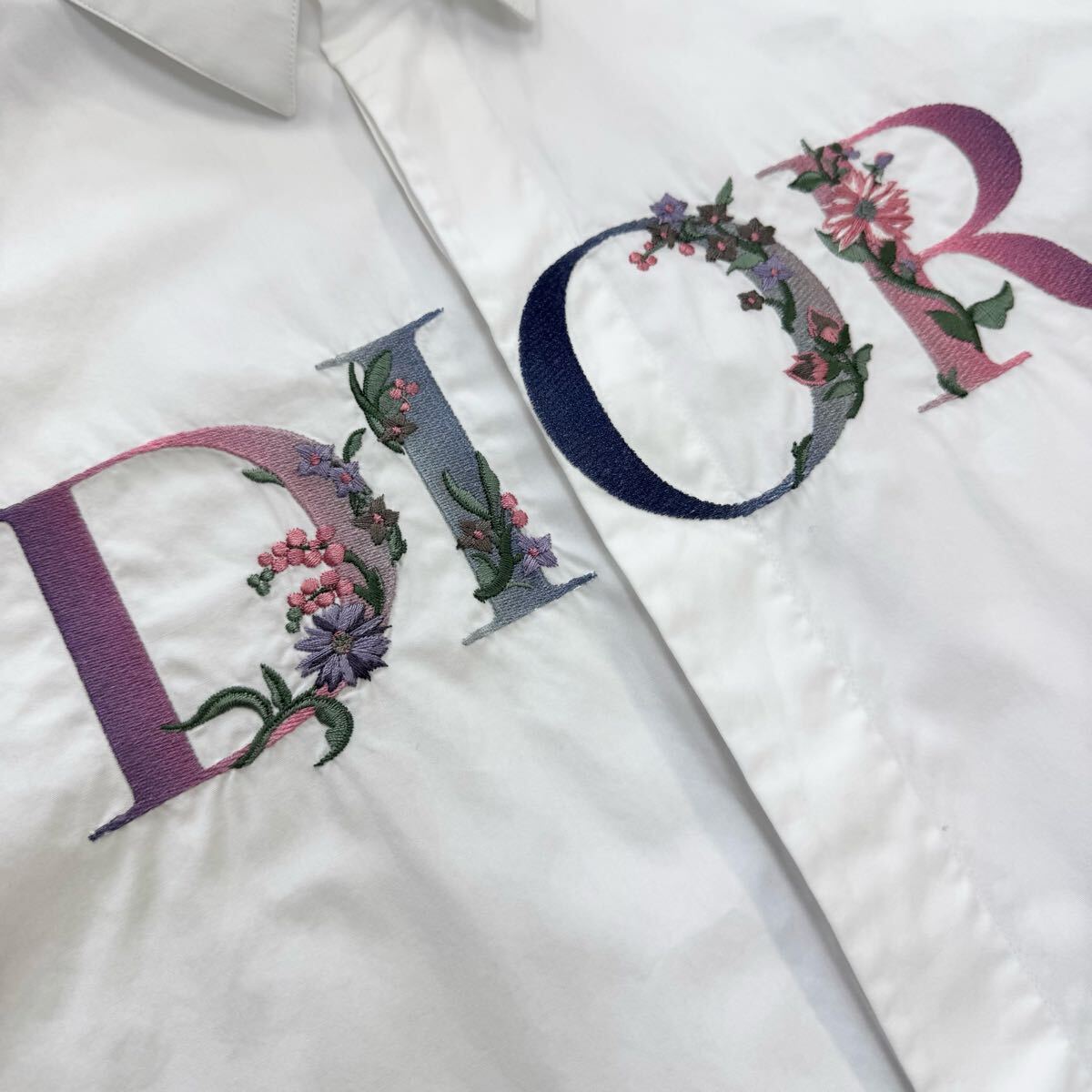 31『極美品・現行タグ』 DIOR HOMME ディオール メンズ 長袖 31『極美品・現行タグ』 DIOR HOMME ディオール メンズ 長袖