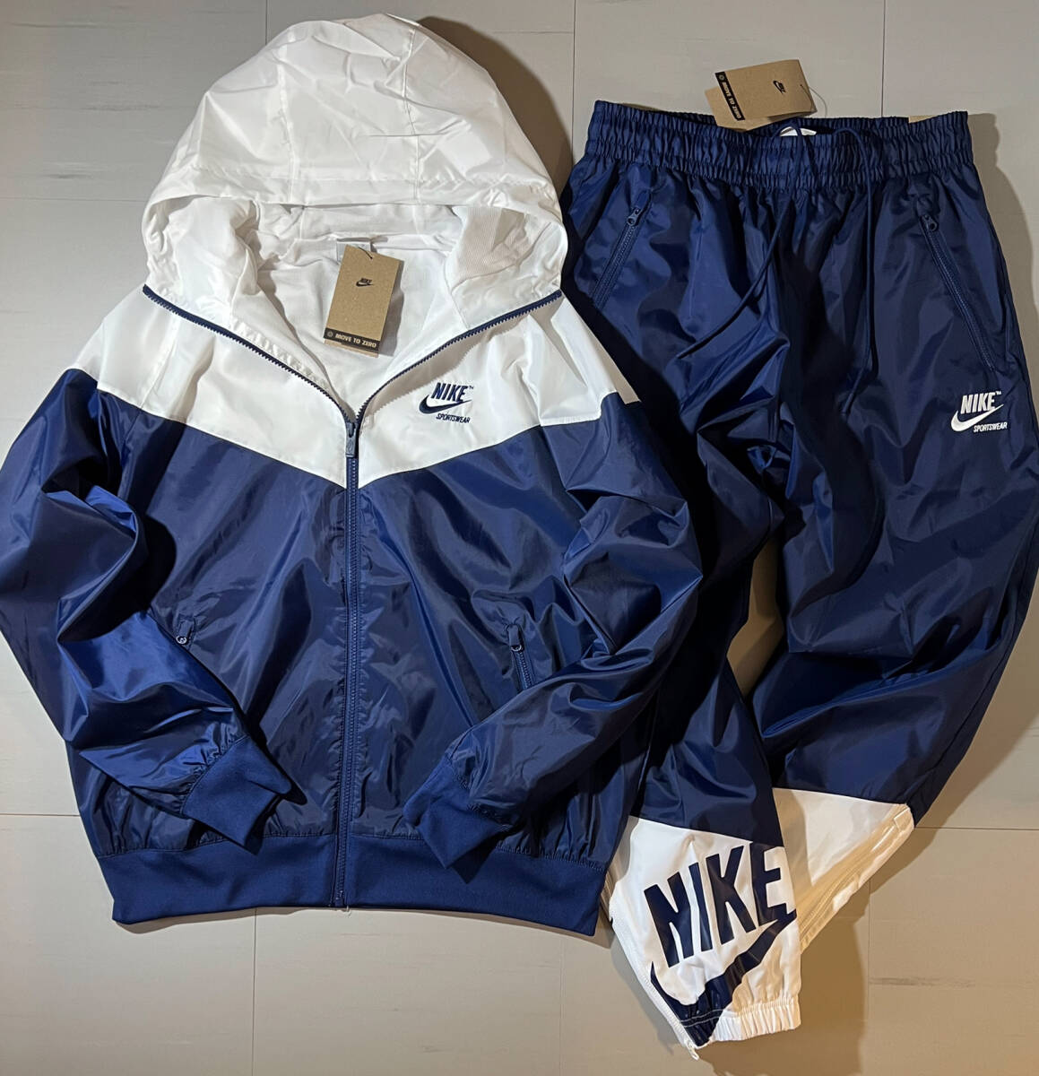 【新作入荷!!】 NIKE□ナイキ〔XL〕上下セット ウインド パンツ パーカー ナイキ