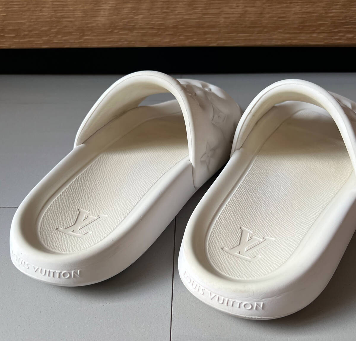 LOUIS VUITTON□ルイヴィトン モノグラム ウォーターフロント LOUIS VUITTON□ルイヴィトン モノグラム ウォーターフロント