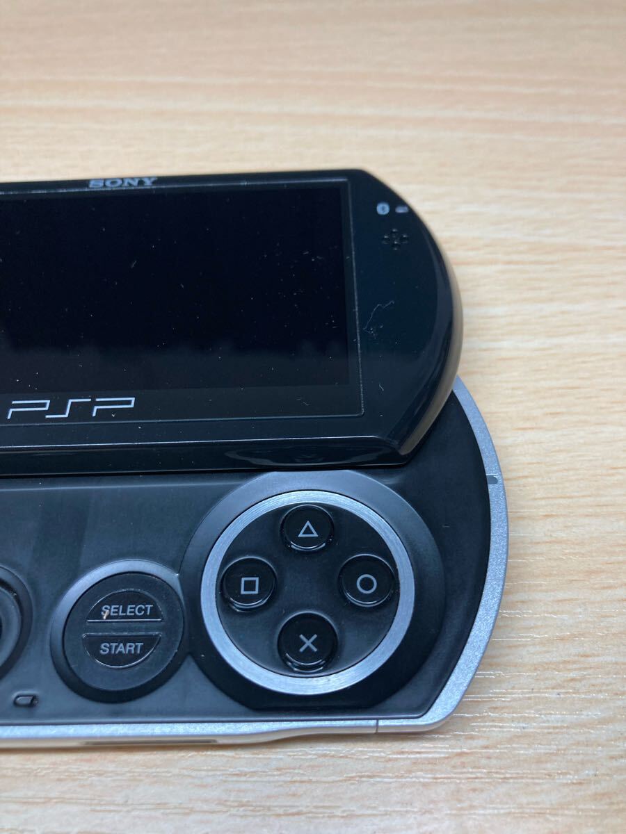 美品 PSPgoブラック 付属品あり SONY ソニー プレイステーション 美品 PSPgoブラック 付属品あり SONY ソニー プレイステーション