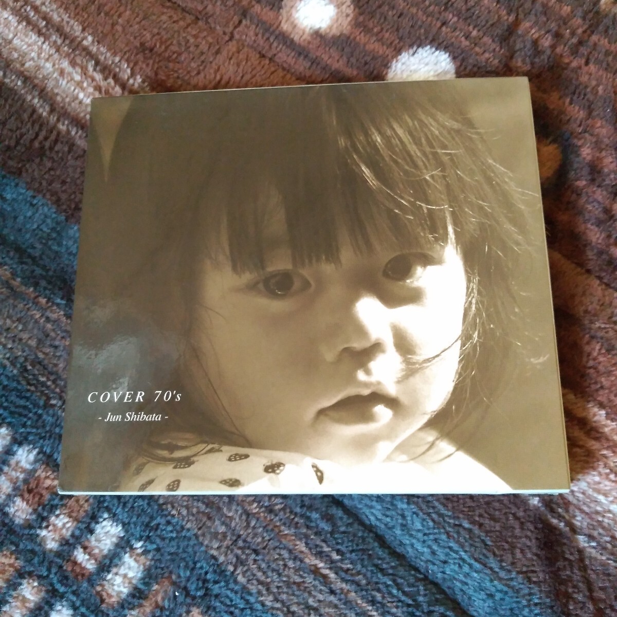 COVER 70’s(初回限定盤(pán))/柴田淳 CD 異邦人 みずいろの雨 迷い道 あなた 木綿のハンカチーフ 青春の影 秋桜 東京 卒業(yè)寫(xiě)真 