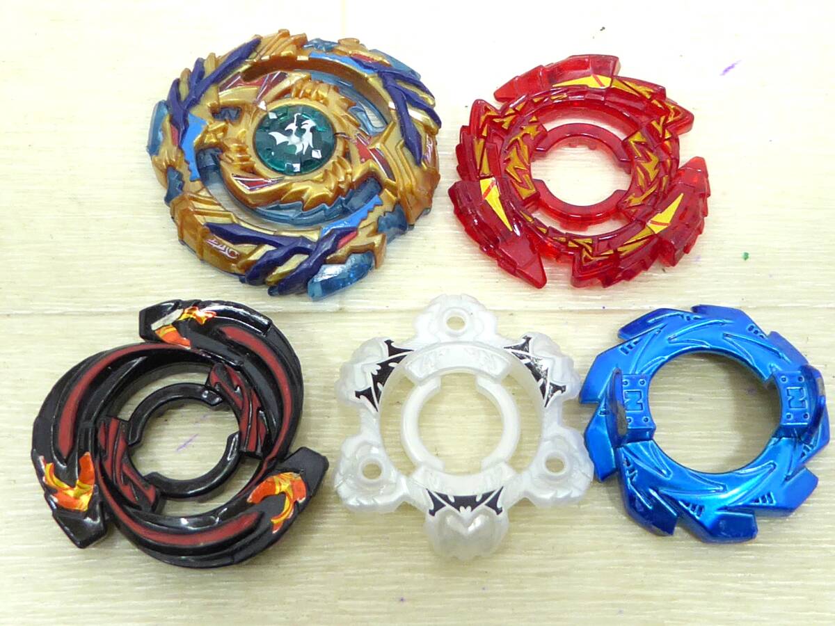 古め レア有? まとめ売り13個他 「メタルファイト ベイブレード 古め レア有? まとめ売り13個他 「メタルファイト ベイブレード