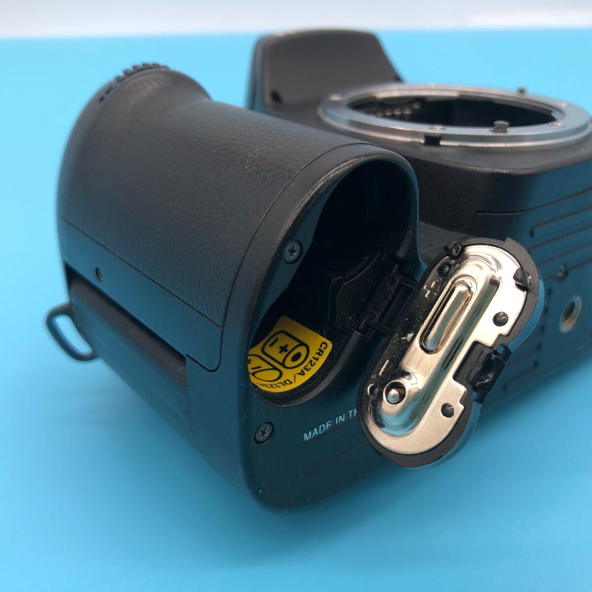 ニコン NIKON F80 ボディ 本体 のみ フィルム カメラ 一眼レフ ニコン NIKON F80 ボディ 本体 のみ フィルム カメラ 一眼レフ