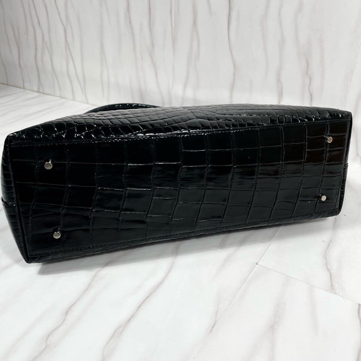 定価80万級!!!超極美品!!!A4◎ クロコダイル リアルクロコ 定価80万級!!!超極美品!!!A4◎ クロコダイル リアルクロコ