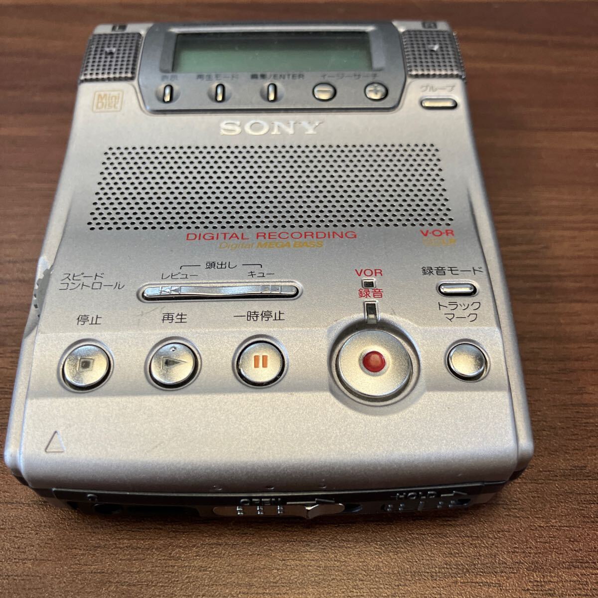 SONY MZ-B100 ポータブルMDプレーヤー/レコーダー ソニー MD SONY MZ-B100 ポータブルMDプレーヤー/レコーダー ソニー MD