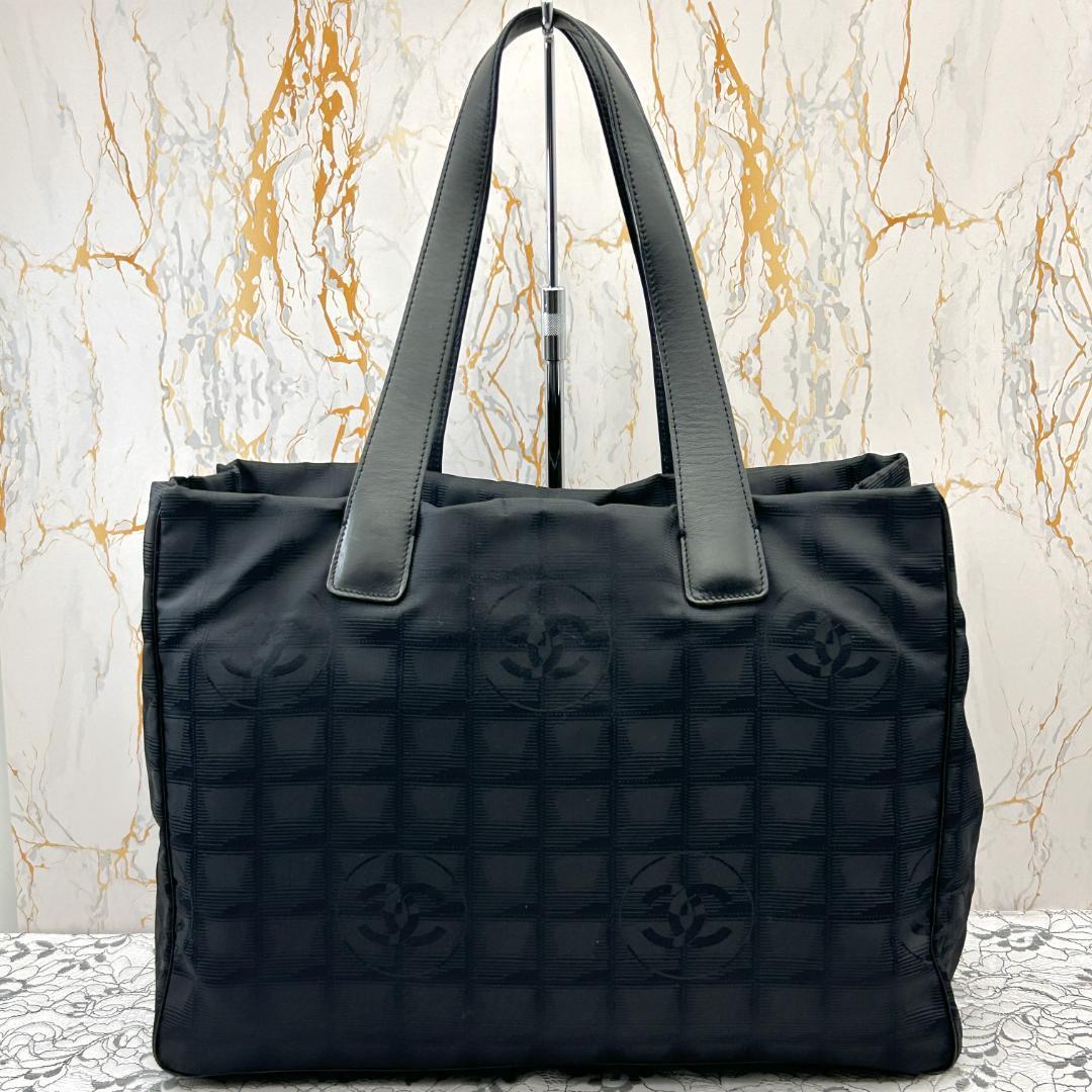 極美品 】シャネル ビジネスバッグ ニュートラベルライン 金