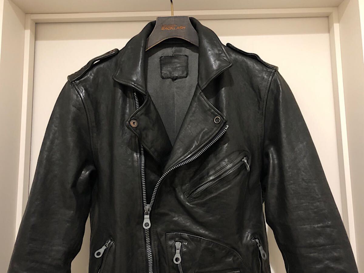 美品即決 バックラッシュ定価28 6万イタリーショルダーDポケット