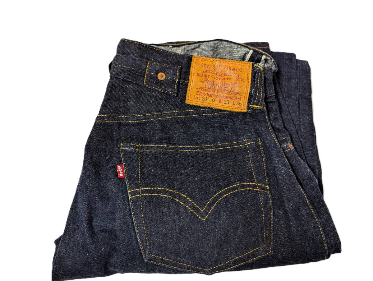 リーバイス LEVIS 201XX 濃紺 米国製 ビンテージ 復刻版 W33 赤 リーバイス LEVIS 201XX 濃紺 米国製 ビンテージ 復刻版 W33 赤