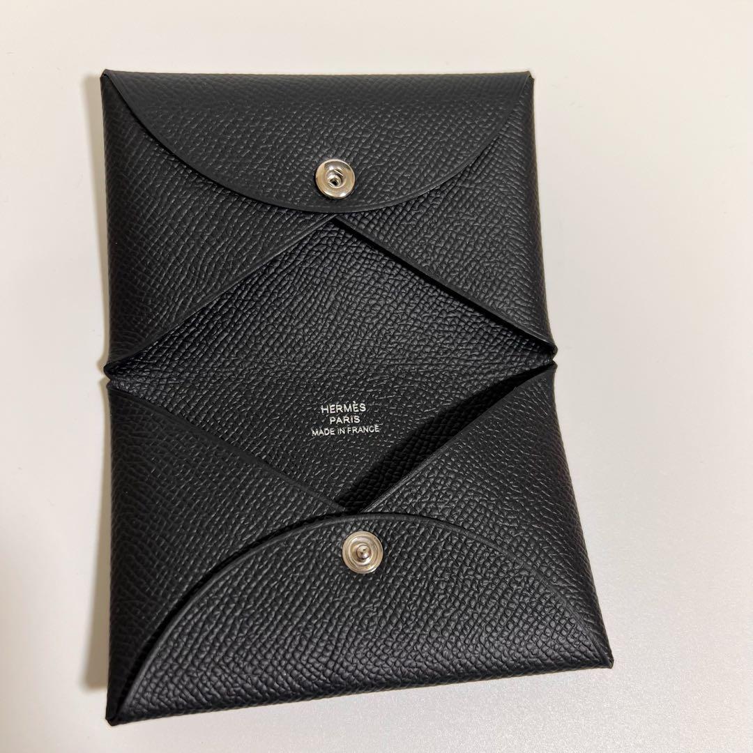 新品未使用 HERMES エルメス カルヴィ カードケース W刻印 2024 新品未使用 HERMES エルメス カルヴィ カードケース W刻印 2024