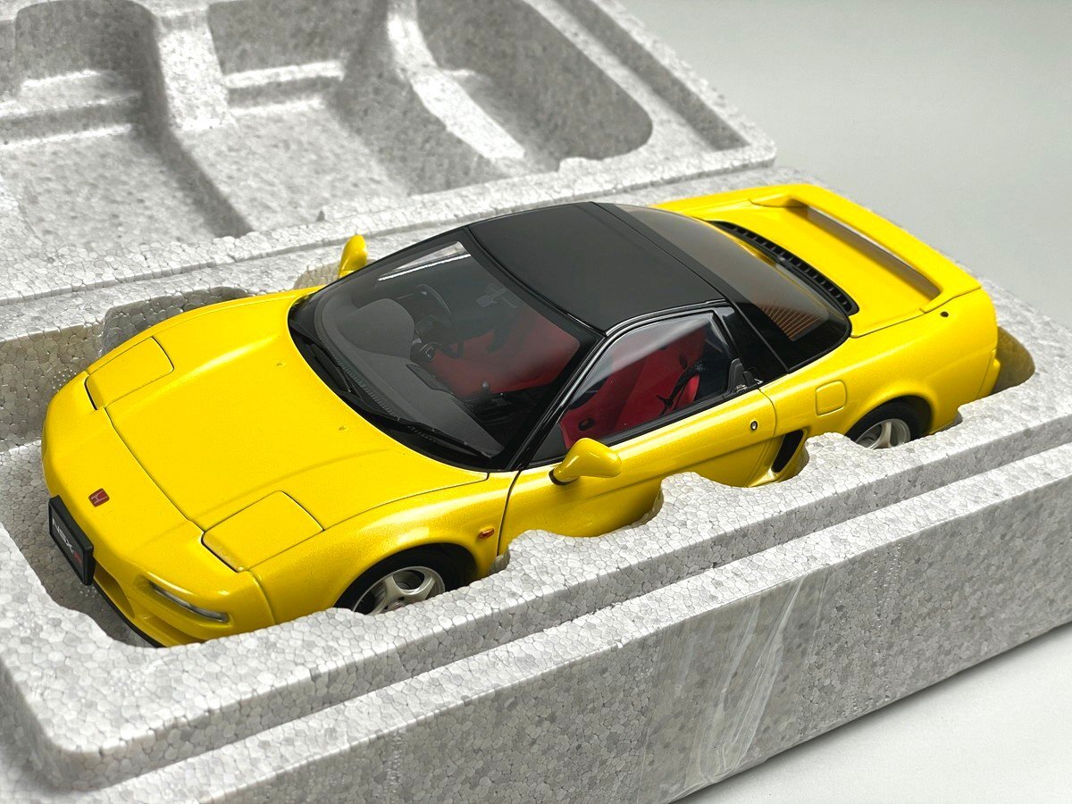 AUTOart オートアート 1/18 HONDA ホンダ NSX TYPE R タイプR AUTOart オートアート 1/18 HONDA ホンダ NSX TYPE R タイプR