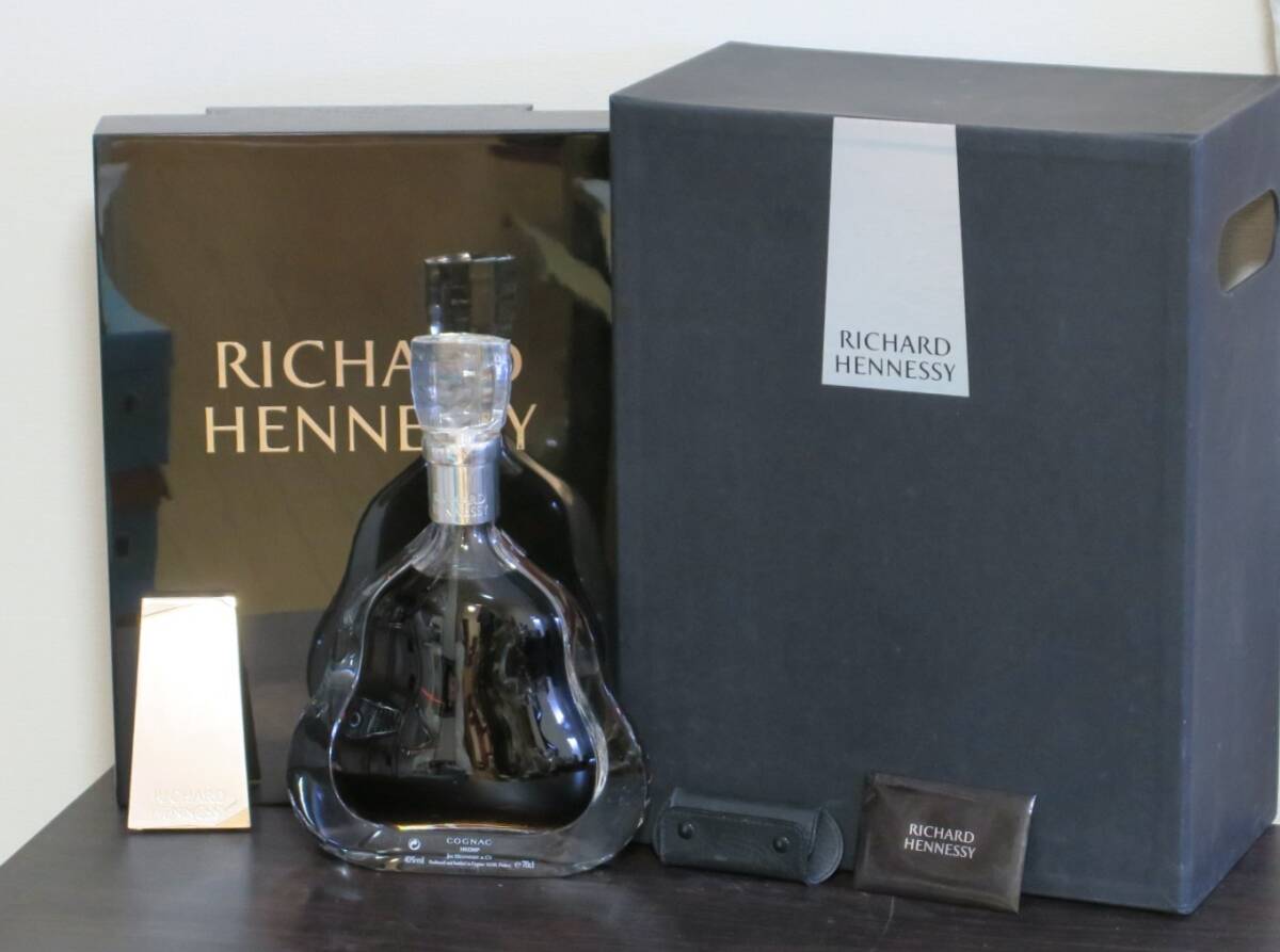 ☆RICHARD Hennessy 【 ヘネシー リシャール】コニャック バカラ ☆RICHARD Hennessy 【 ヘネシー リシャール】コニャック バカラ
