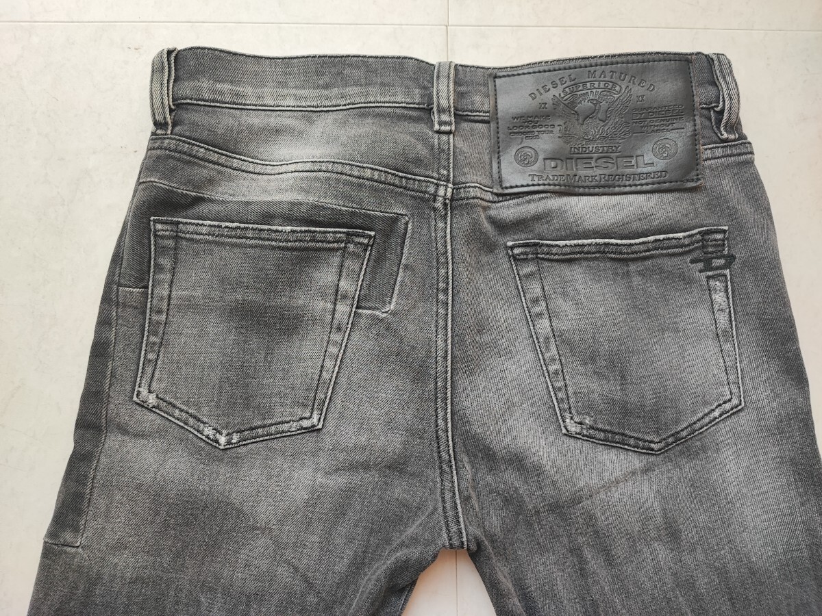 W29 DIESEL ジョグ ジーンズ デニム D-STRUKT JOGG JEANS W29 DIESEL ジョグ ジーンズ デニム D-STRUKT JOGG JEANS