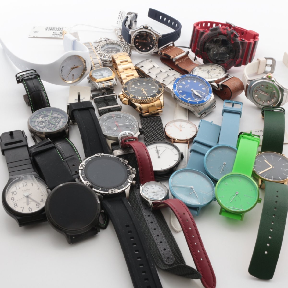 7387△【ジャンク品】 腕時計 懐中時計 21個まとめ売り CASIO 7387△【ジャンク品】 腕時計 懐中時計 21個まとめ売り CASIO