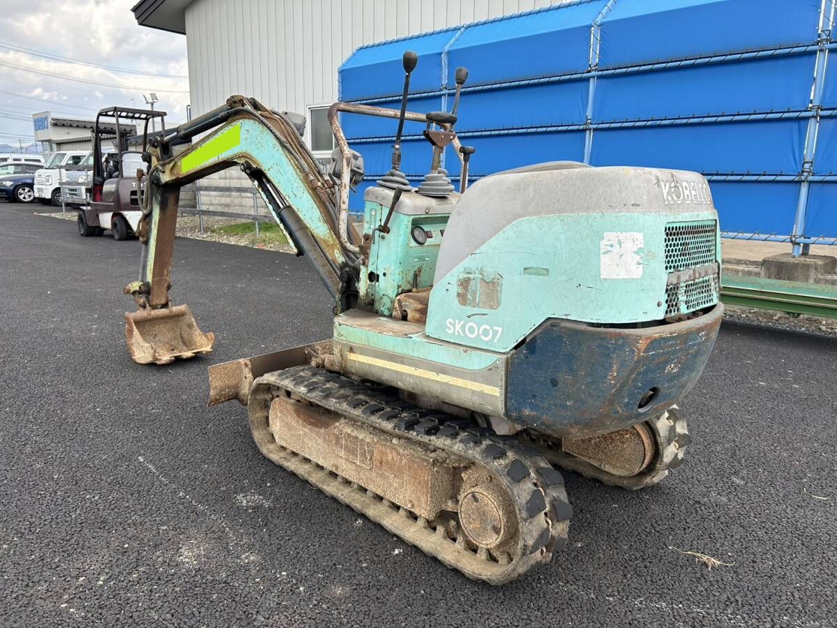 岩手発!! コベルコ KOBELCO 小型バックホー SK007-2 1,987h 前後 岩手発!! コベルコ KOBELCO 小型バックホー SK007-2 1,987h 前後