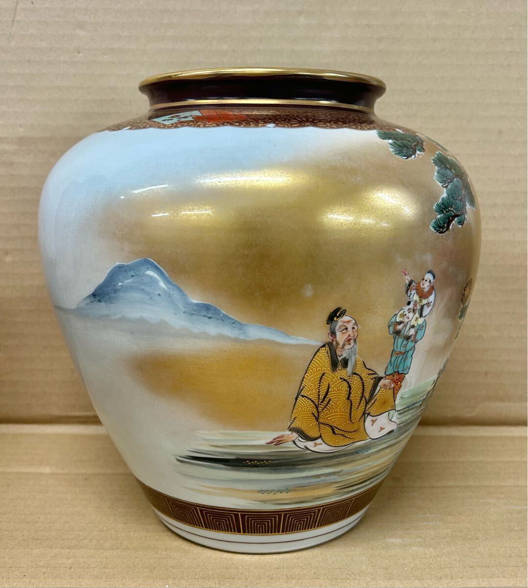1円スタート 九谷 錦山造 花瓶 飾壺 高さ約24cm 古美術品 九谷焼 1円スタート 九谷 錦山造 花瓶 飾壺 高さ約24cm 古美術品 九谷焼