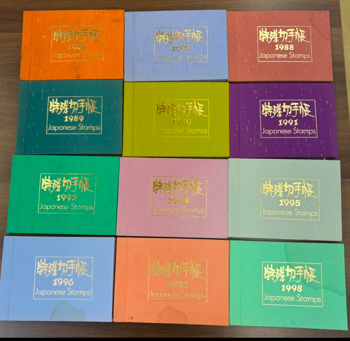 切手 未使用 冊子 (中身のみ発送も可能) 特殊切手帳 額面39,688 切手 未使用 冊子 (中身のみ発送も可能) 特殊切手帳 額面39,688