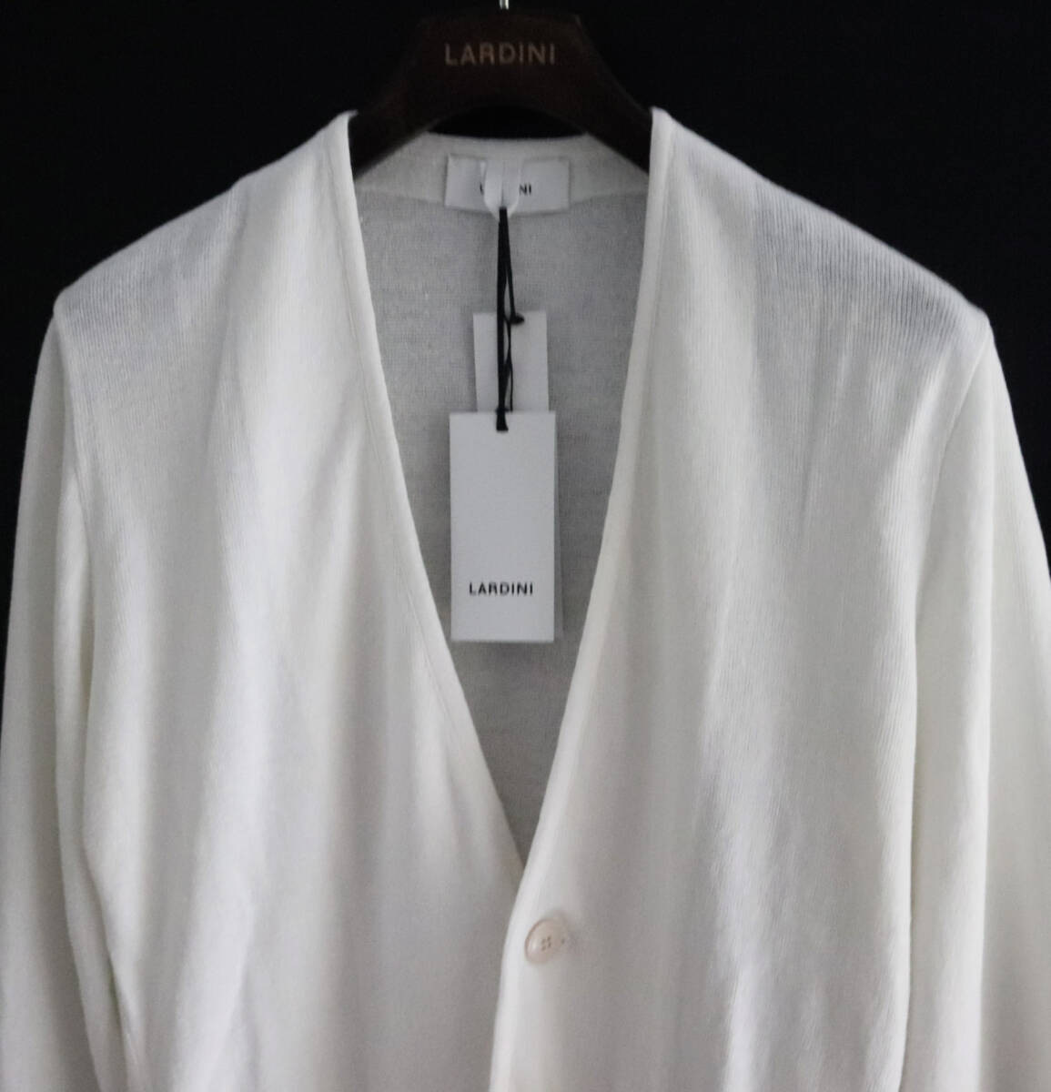 93 500円新品タグ付き【LARDINI ラルディーニ】春夏モデル 93 500円新品タグ付き【LARDINI ラルディーニ】春夏モデル