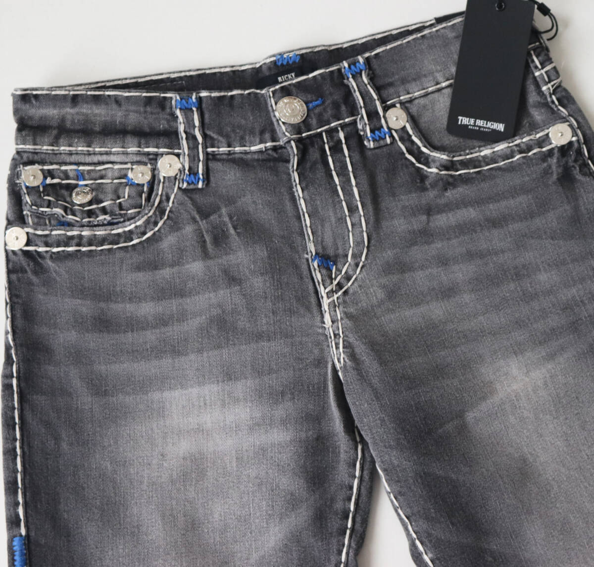 53 900円新品タグ付き【TRUERELIGION トゥルーレリジョン】RICKY 53 900円新品タグ付き【TRUERELIGION トゥルーレリジョン】RICKY