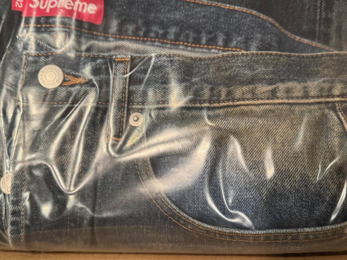 Supreme 25SS Distressed Loose Fit Selvedge Jean 32サイズ Supreme 25SS Distressed Loose Fit Selvedge Jean 32サイズ
