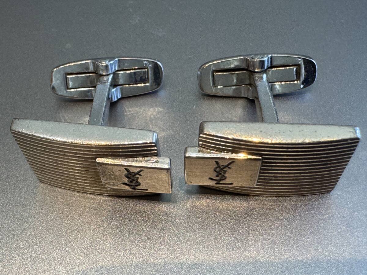 ☆Yves Saint Laurent イヴ・サンローラン YSL☆カフスボタン ☆Yves Saint Laurent イヴ・サンローラン YSL☆カフスボタン