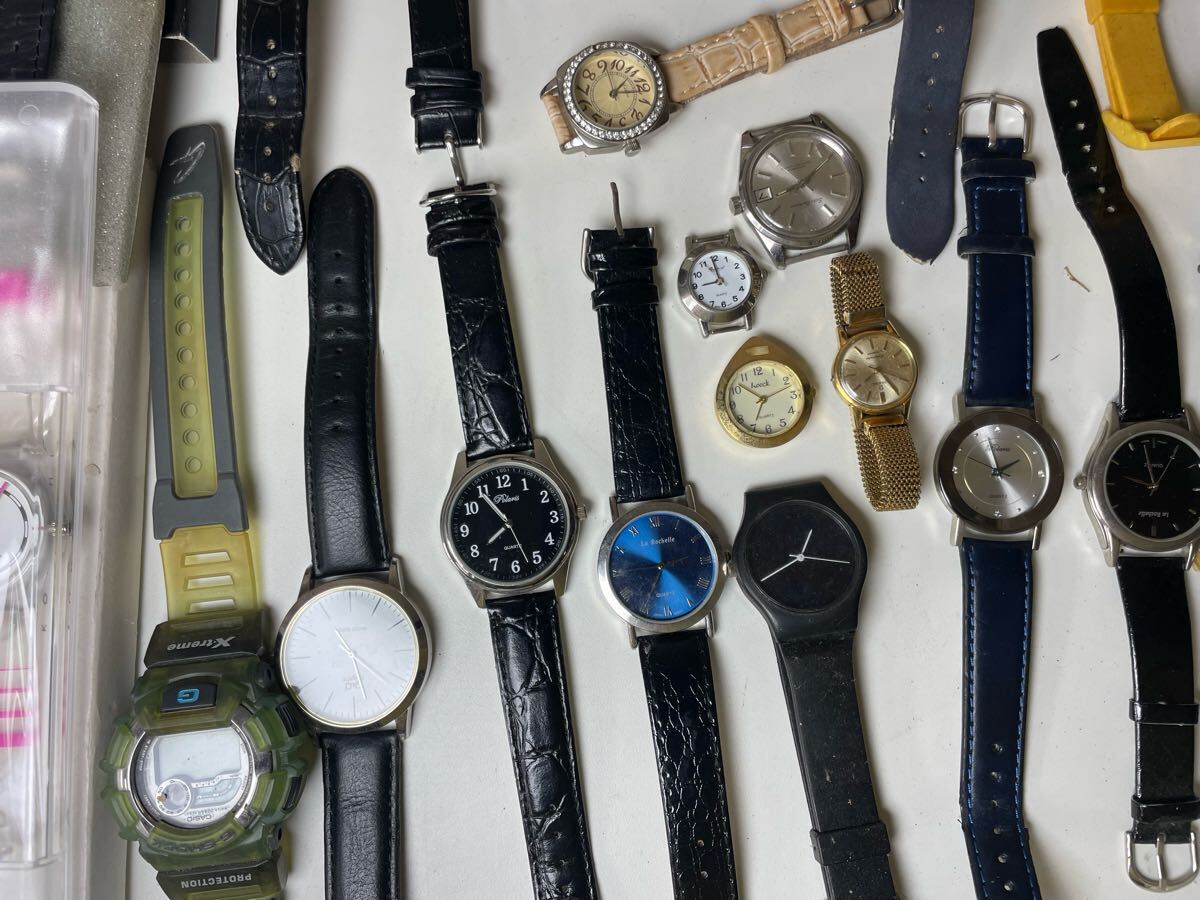 ジャンク含む腕時計 まとめ売り約40個|Swatch/G-SHOCK ジャンク含む腕時計 まとめ売り約40個|Swatch/G-SHOCK