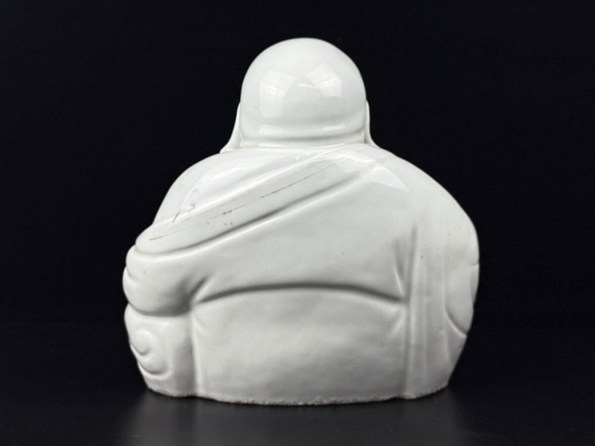 旧家蔵出品 中国古玩 景徳鎮 西江茂記生造 白磁布袋坐像 置物 旧家蔵出品 中国古玩 景徳鎮 西江茂記生造 白磁布袋坐像 置物