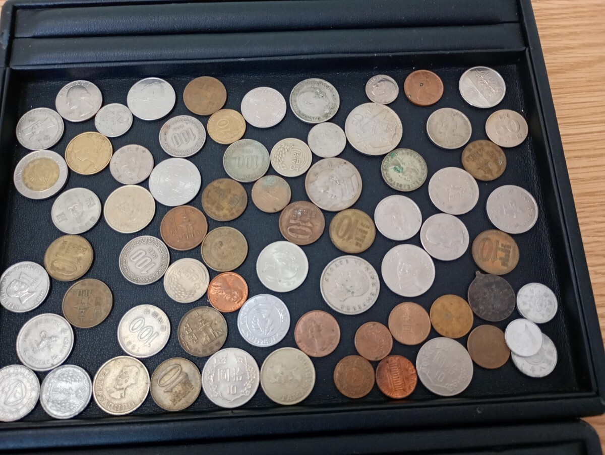 100円スタート】 外国貨幣 おまとめ 硬貨 約802g 紙幣 31枚 100円スタート】 外国貨幣 おまとめ 硬貨 約802g 紙幣 31枚