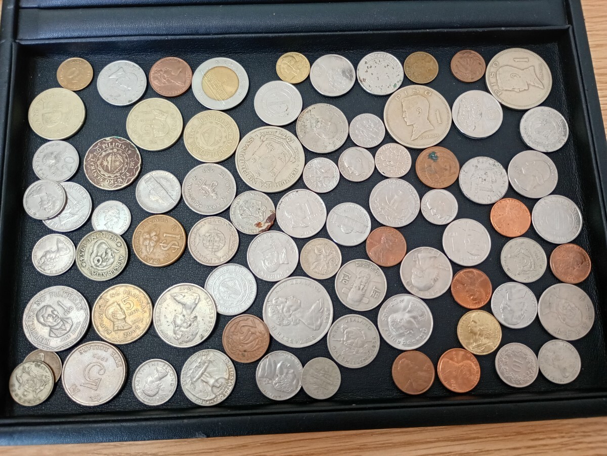 100円スタート】 外国貨幣 おまとめ 硬貨 約802g 紙幣 31枚 100円スタート】 外国貨幣 おまとめ 硬貨 約802g 紙幣 31枚