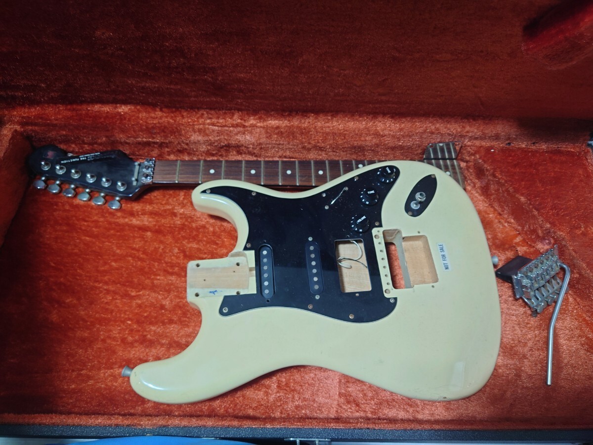 sr1234 026 訳あり品 動作未確認 FERNANDES ストラトキャスター sr1234 026 訳あり品 動作未確認 FERNANDES ストラトキャスター