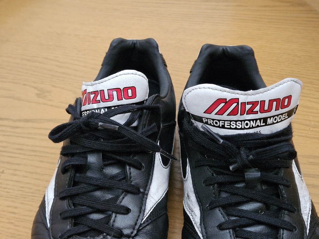 ☆ミズノ モレリアTF トレーニングシューズ 25.5cm 中古品 ☆ミズノ モレリアTF トレーニングシューズ 25.5cm 中古品
