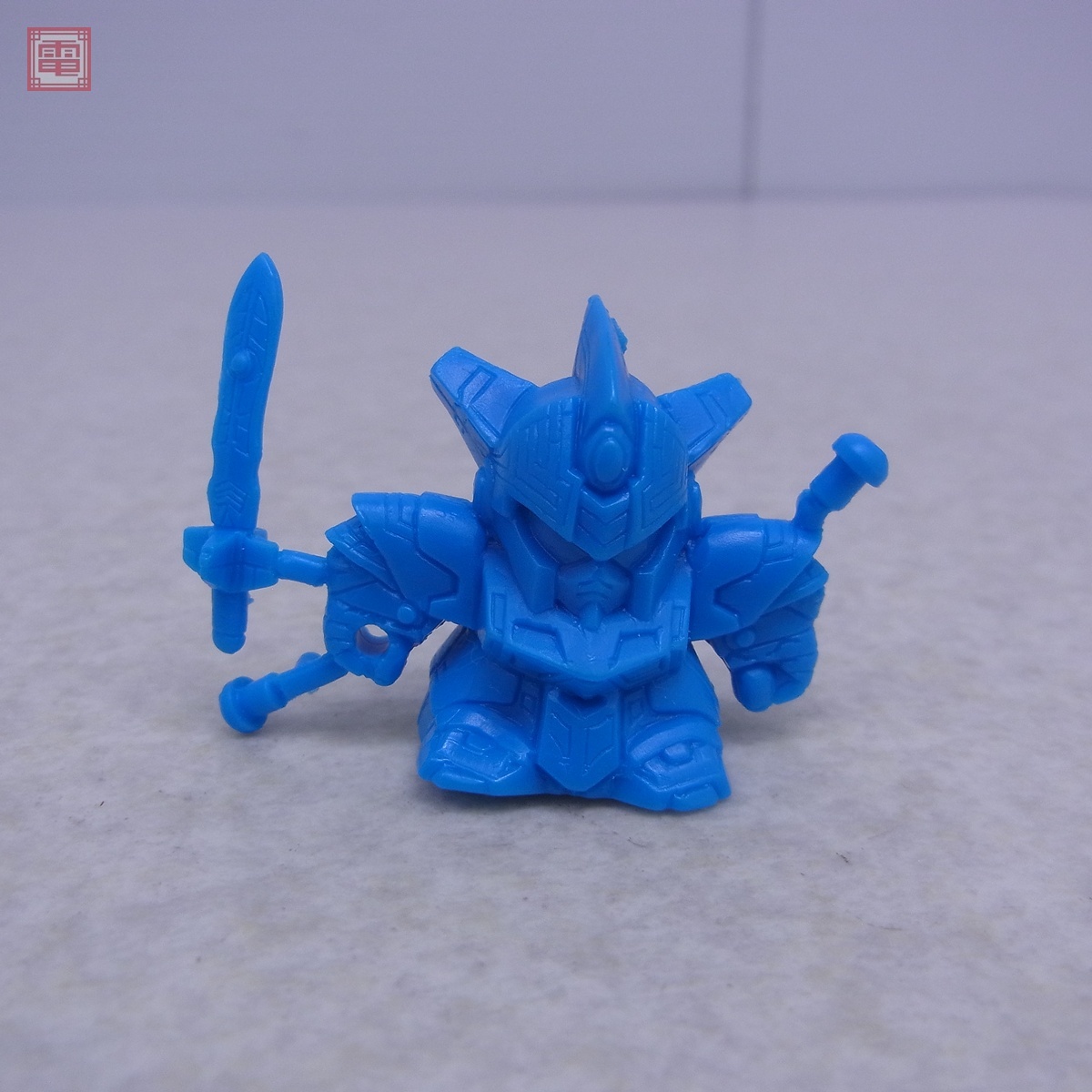 未切り離し SDガンダム 消しゴム 神秘騎士ネオガンダム 青色 未切り離し SDガンダム 消しゴム 神秘騎士ネオガンダム 青色