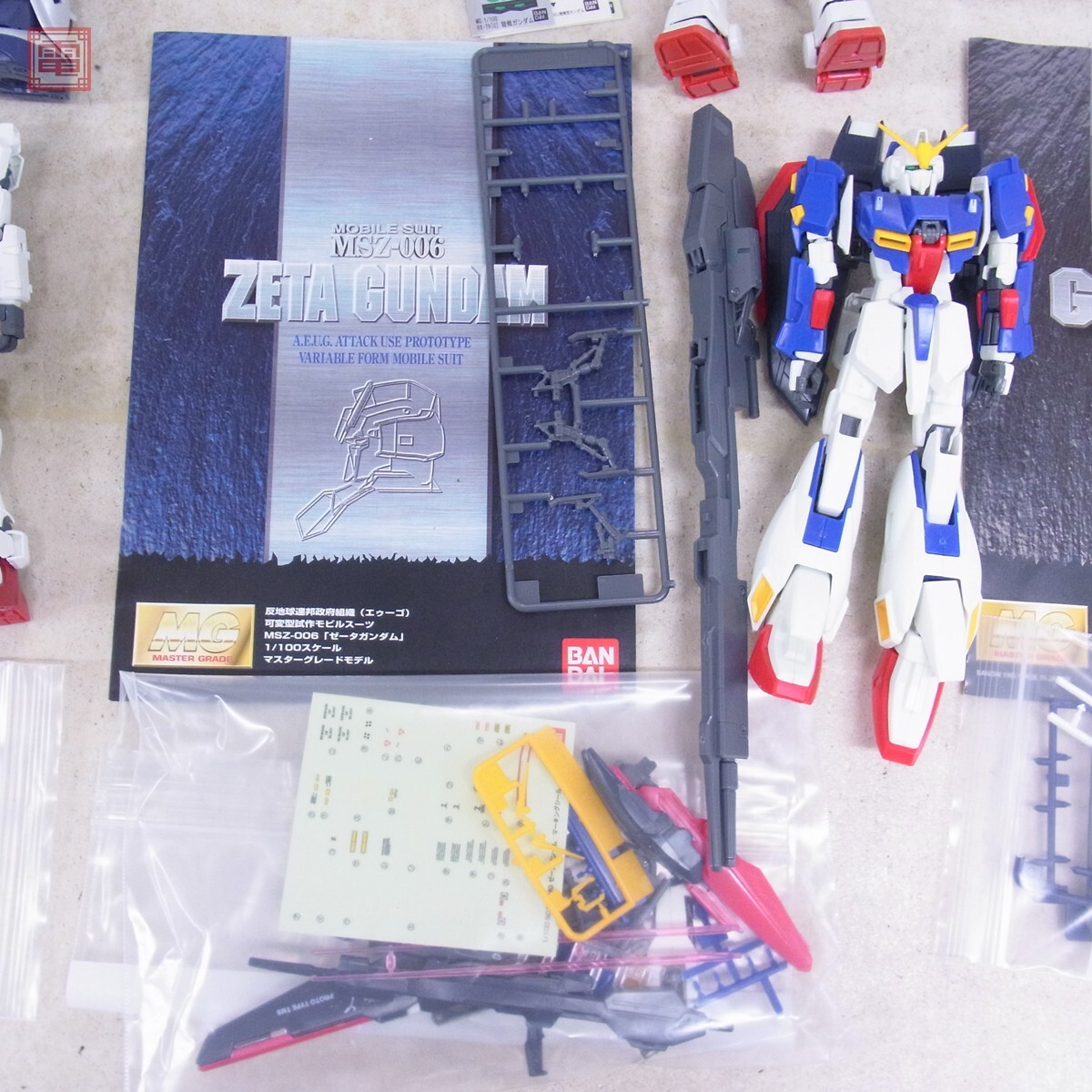 ジャンク 組立済 バンダイ MG 1/100 ジム・カスタム/ザクIIF2型 ジャンク 組立済 バンダイ MG 1/100 ジム・カスタム/ザクIIF2型