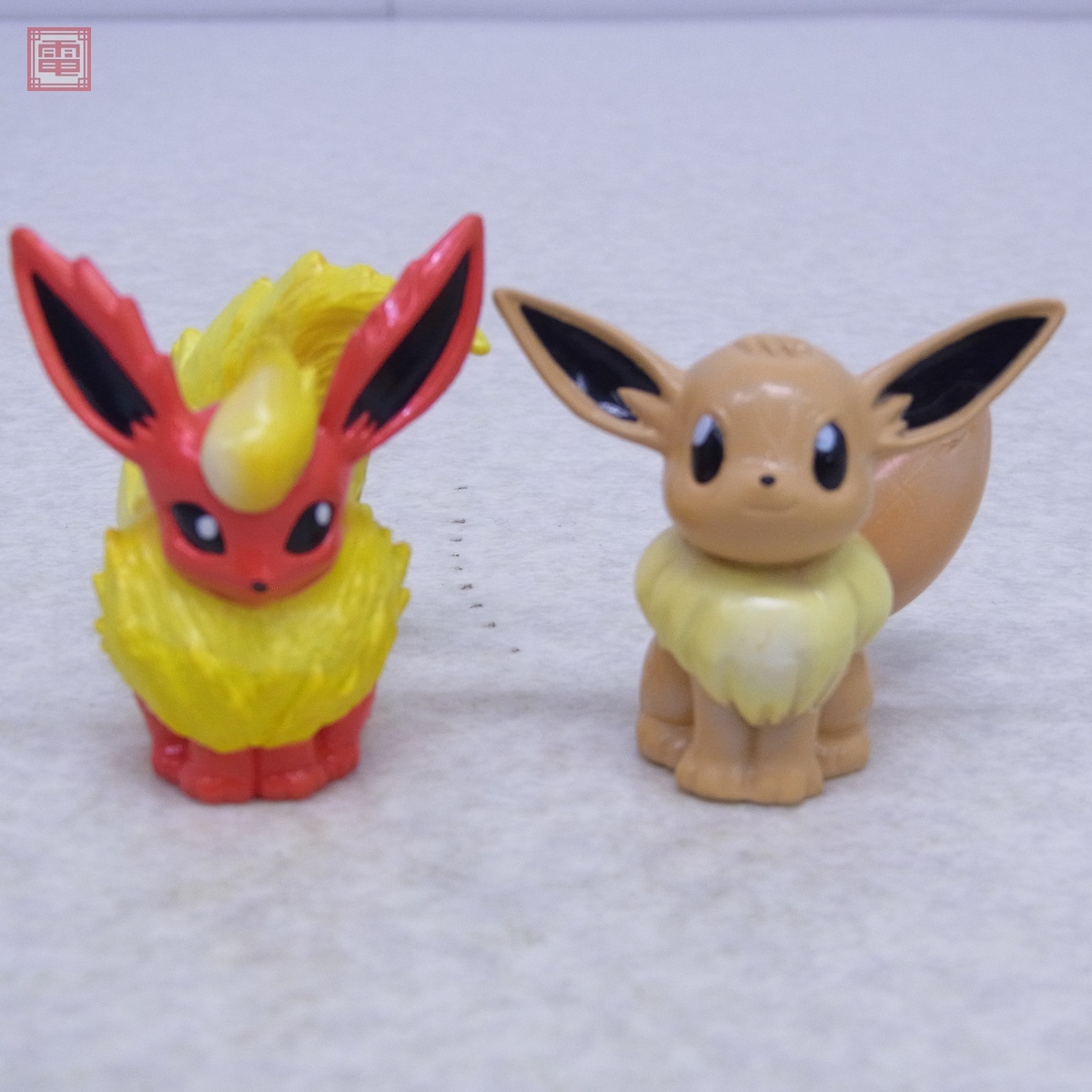 ポケモン モンコレ イーブイ/サンダース/シャワーズ/ブースター ポケモン モンコレ イーブイ/サンダース/シャワーズ/ブースター