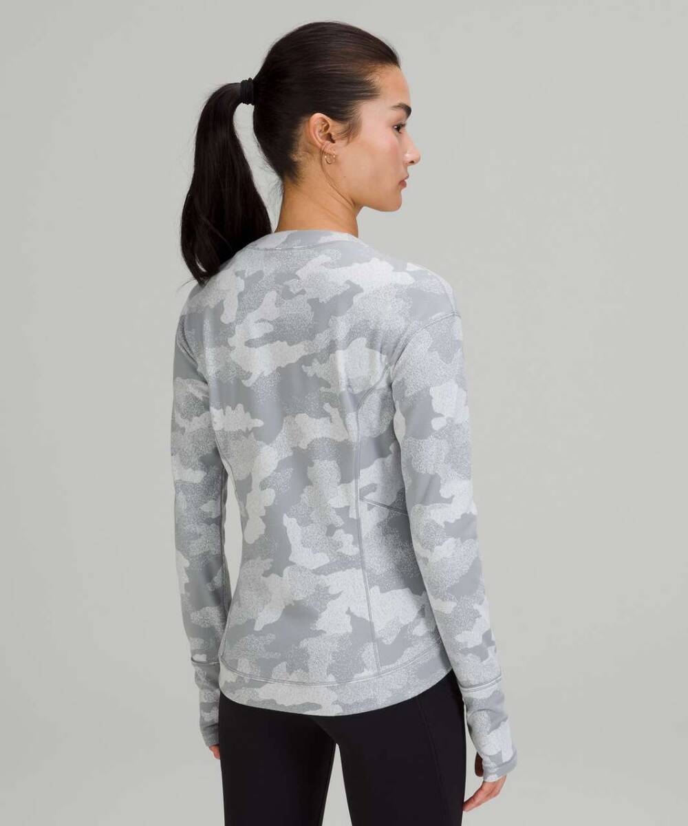 ルルレモン lululemon Close to Crossing Long Sleeve サイズ4 ルルレモン lululemon Close to Crossing Long Sleeve サイズ4