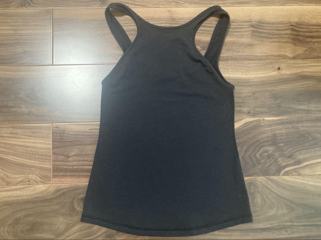 ルルレモン Lululemon Front Racerback タンクトップ サイズ4or6 ルルレモン Lululemon Front Racerback タンクトップ サイズ4or6