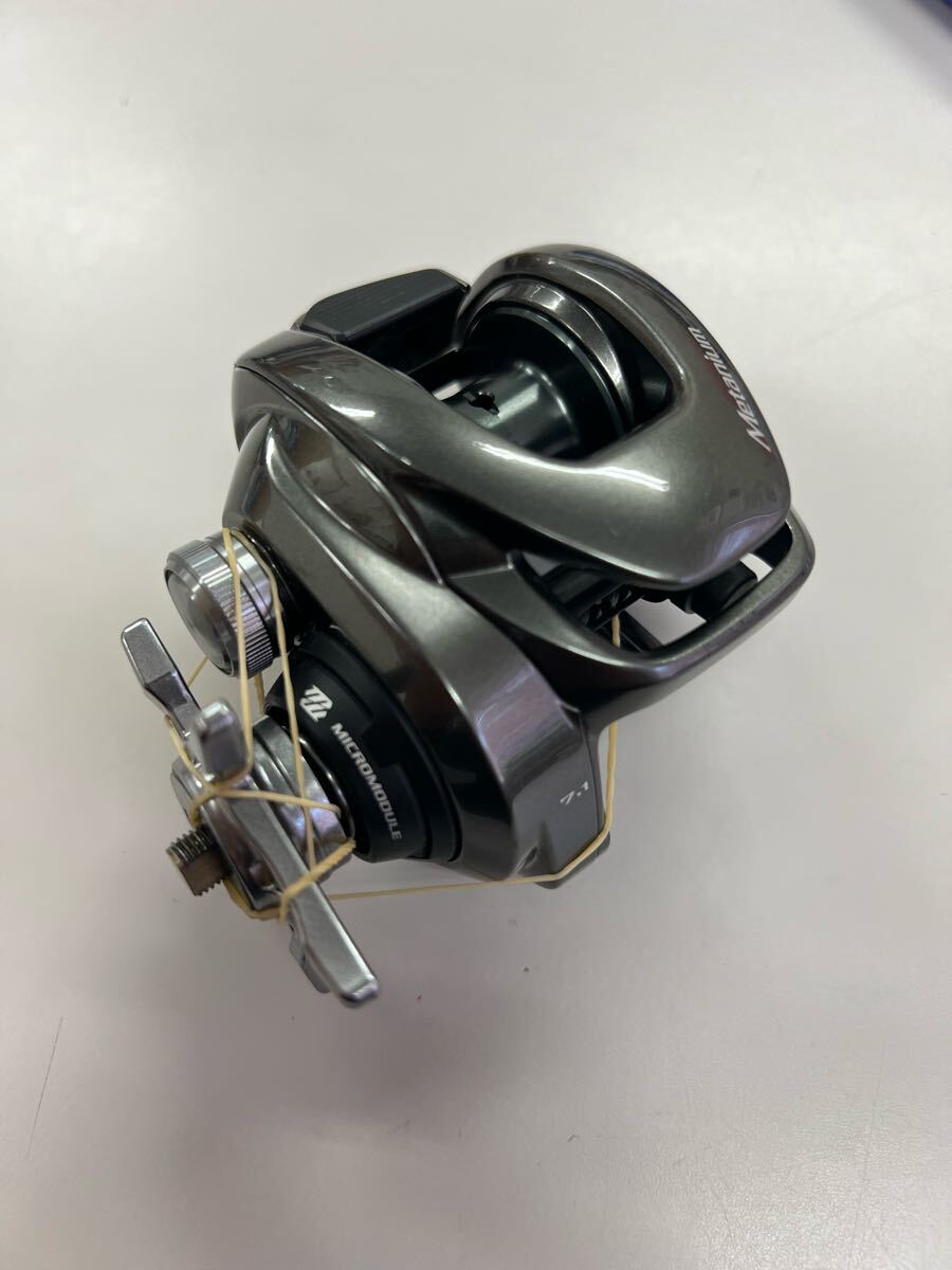 シマノ 20メタニウム HG SHIMANO Metanium ハンドルなし 右 シマノ 20メタニウム HG SHIMANO Metanium ハンドルなし 右
