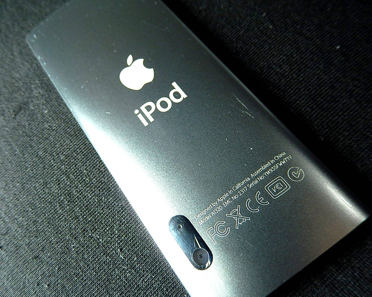 Apple ipod nano 第5世代 シルバー A1320 中古 充電ケーブル Apple ipod nano 第5世代 シルバー A1320 中古 充電ケーブル